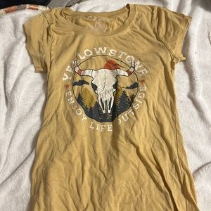 Yellowstone tshirt